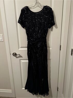 Elegant Navy Blue Sequin Evening Dress